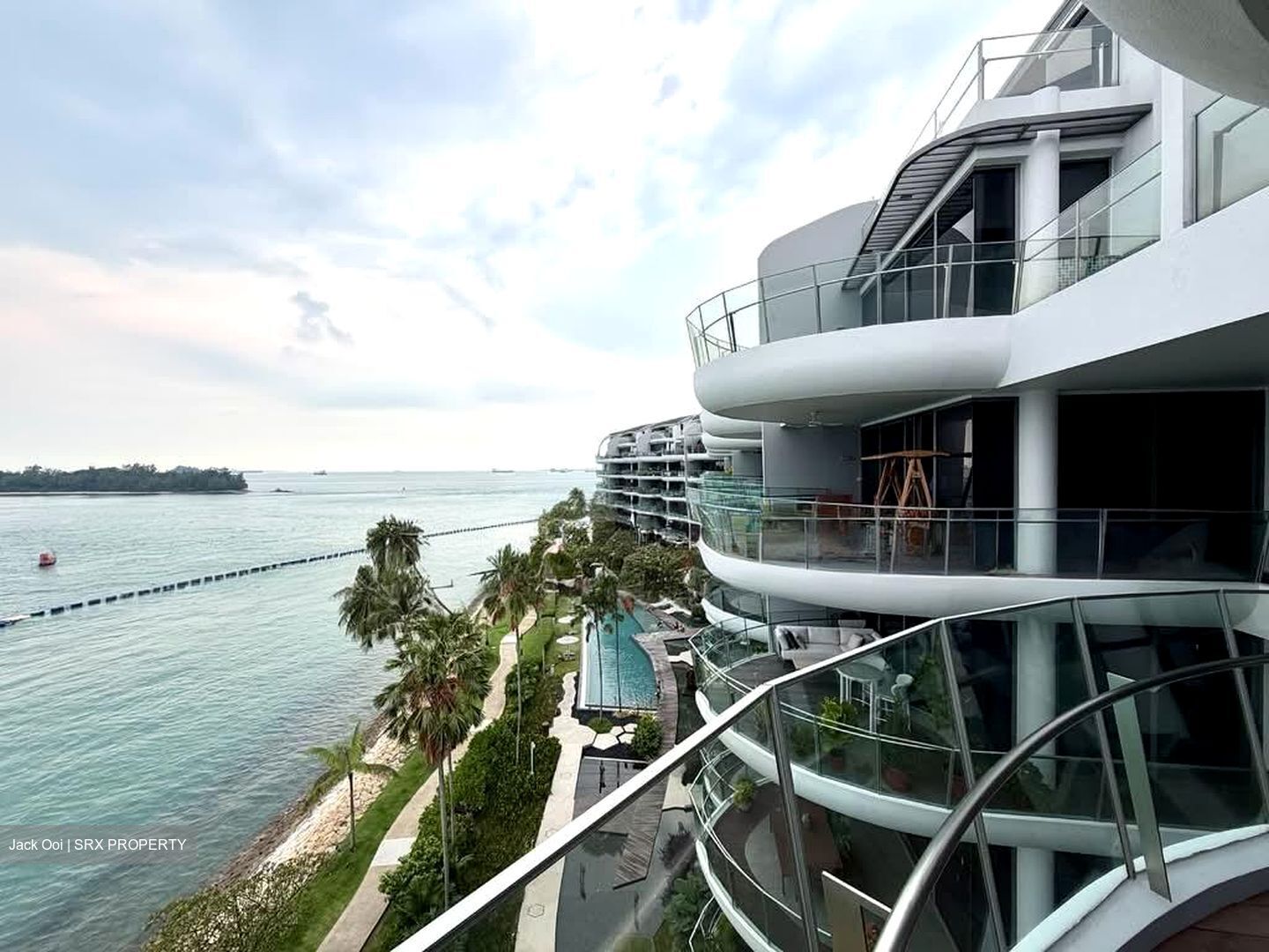Seascape (D4), Condominium #574735211